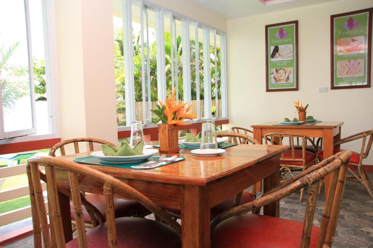Badladz Staycation Condos 푸에르토갈레라 외부 사진