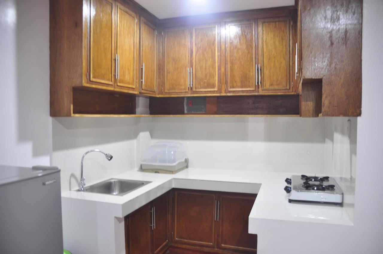 Badladz Staycation Condos 푸에르토갈레라 외부 사진